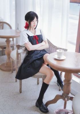 放荡的女医生_HD完整版观看